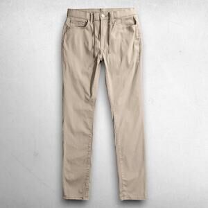 Uniqlo Skinny Tapered Chino Style Color Jeans Men 31 Beige Soft Ultra Stretch